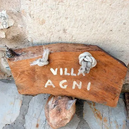 Villa Agni
